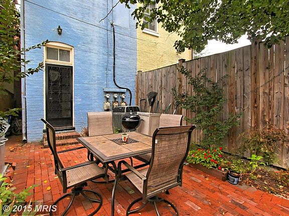 2nd image of 1002 Prince St #1
