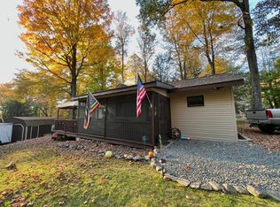 137 Bear Rock Rd, Lake Ariel, PA 18436