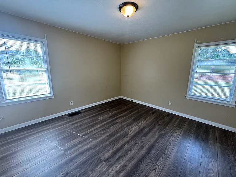 2067 Rosebud Rd — Photo 10