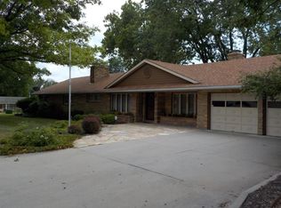 820 S Adams St, Junction City, KS 66441