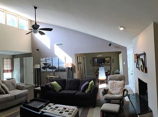 11906 Ashmead Dr, Houston, TX 77077