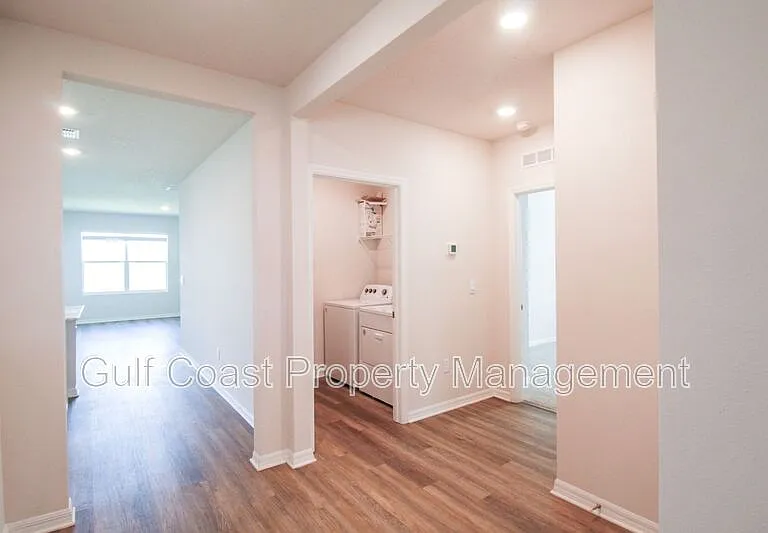 18121 Metado Dr — Photo 11