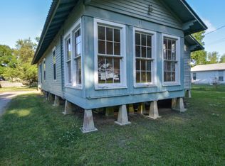 5711 Derouen Rd, New Iberia, LA 70560