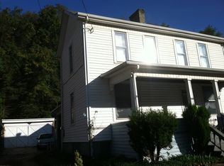 4711 National Rd, Triadelphia, WV 26059