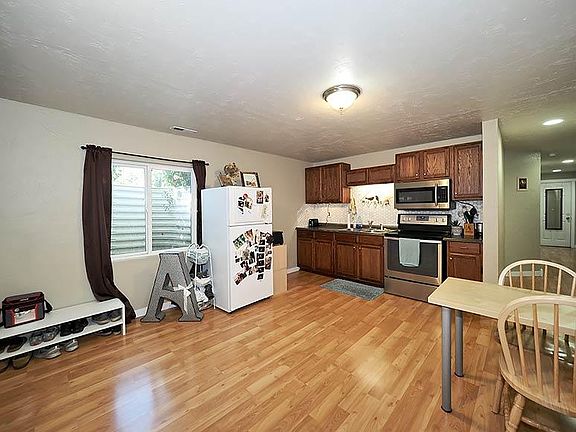 2nd image of 364 Grove Creek Dr Unit 2