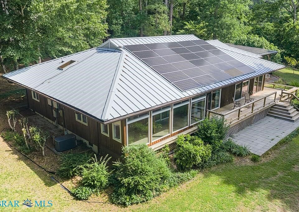 1st image of 517 Wilton Creek Rd