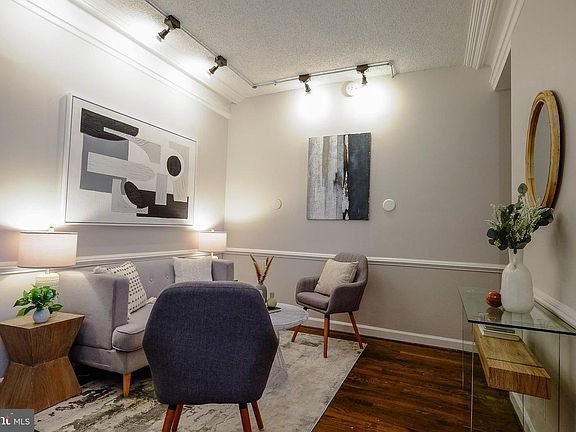 5th image of 2123 California St NW APT B7