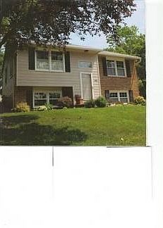 1st image of 998 Elizabeth Dr