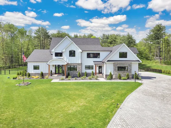 69 Edgewood Drive, Suffield, CT 06093