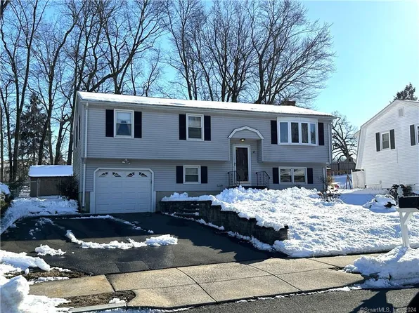 47 Southwood Drive, West Hartford, CT 06110