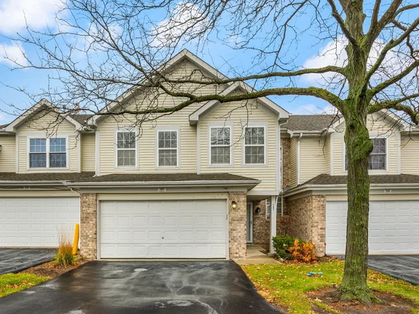 107 Hastings Ct, Roselle, IL 60172