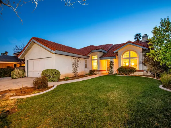 42515 Carriage Way, Quartz Hill, CA 93536