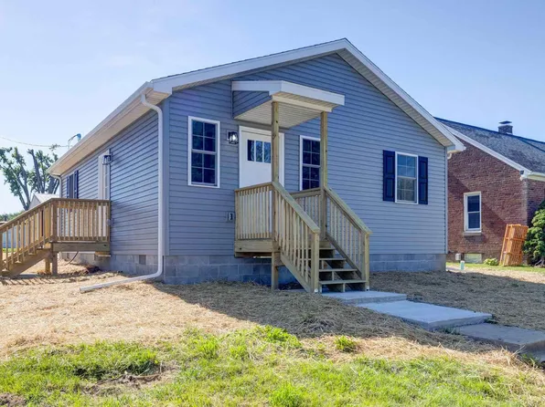 331 S Franklin St, Oakland City, IN 47660
