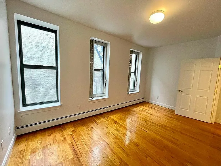 300 W 112th St #4A — Photo 6