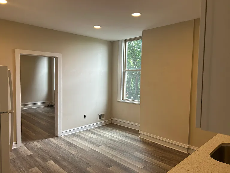 3447 Melwood Ave #3 — Photo 6