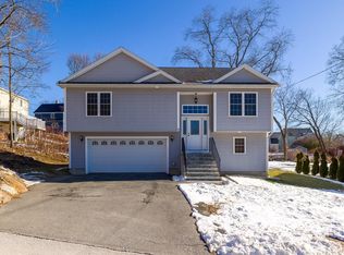 1 Dupuis Ave, Worcester, MA 01604