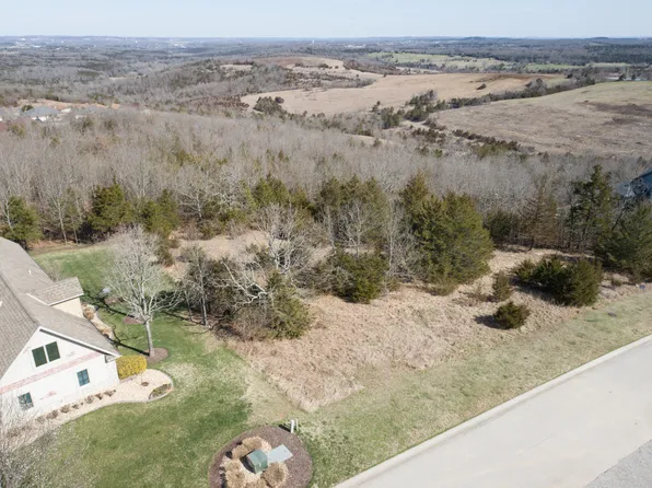 192 Forest Oak Drive, Hollister, MO 65672