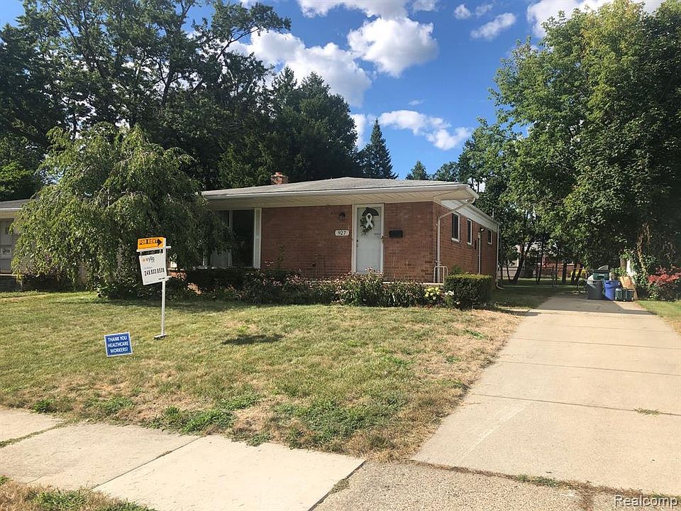 1st image of 927 Woodlawn Ave