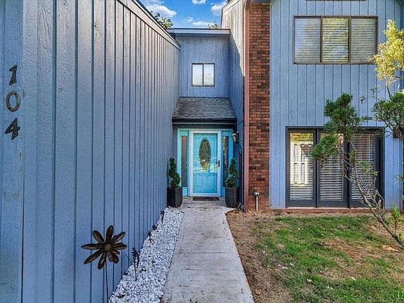 4th image of 104 Teal Ct