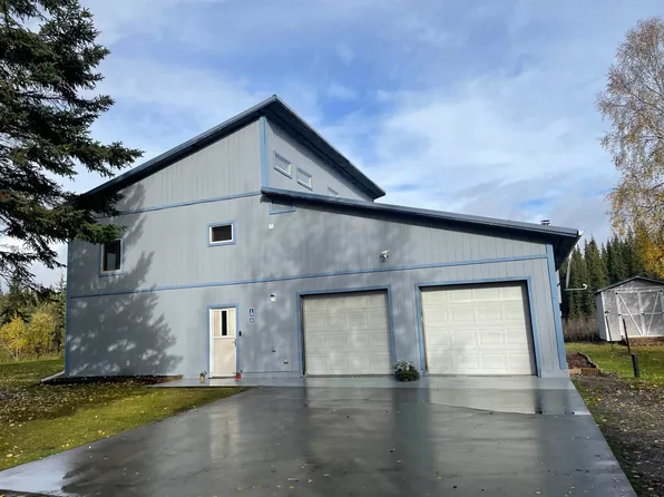 1302 Benshoof Dr, North Pole, AK 99705