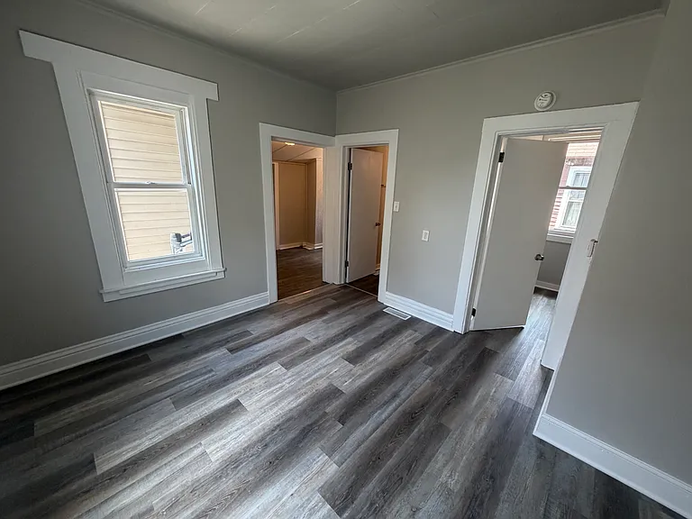 4618 Towle Ave — Photo 7