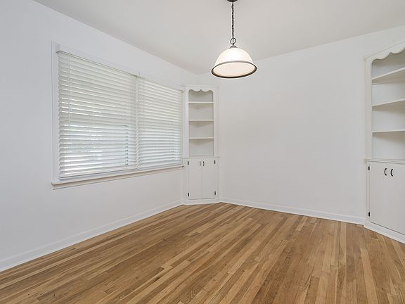 5th image of 3511 S Lamar St