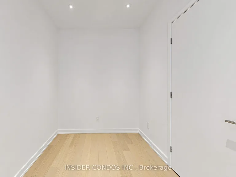 1315 Bay St #1703 — Photo 39
