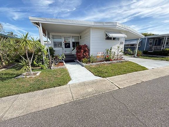 2nd image of 1415 Main St Lot 425