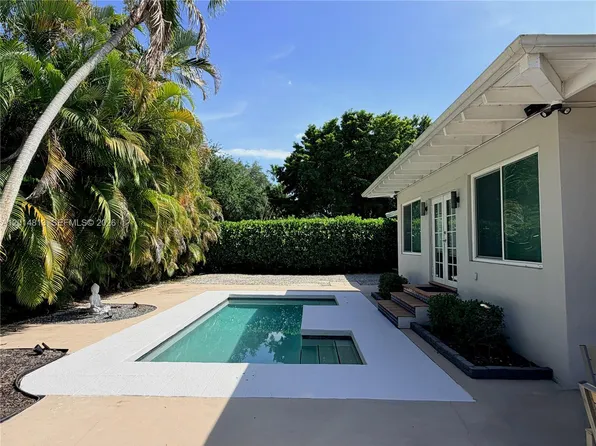 10025 NE 3rd Ave, Miami Shores, FL 33138