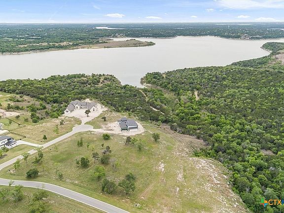 3rd image of 10091 Blanco Springs Rd