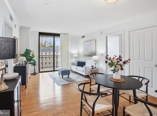 The Park At Courthouse Condominium, Arlington, VA 22201