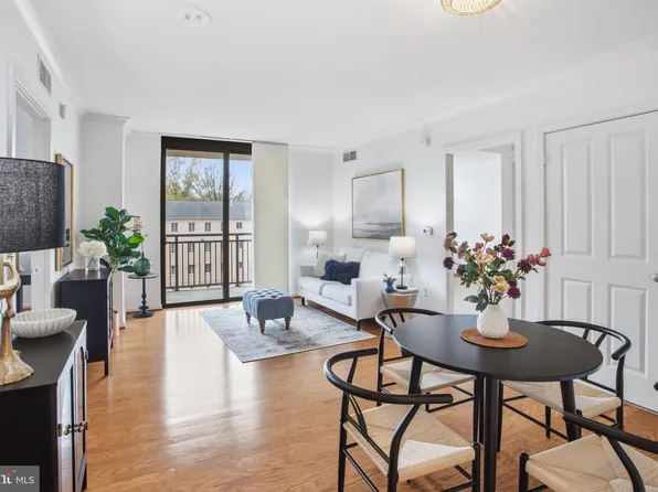 2220 Fairfax Dr APT 412, Arlington, VA 22201