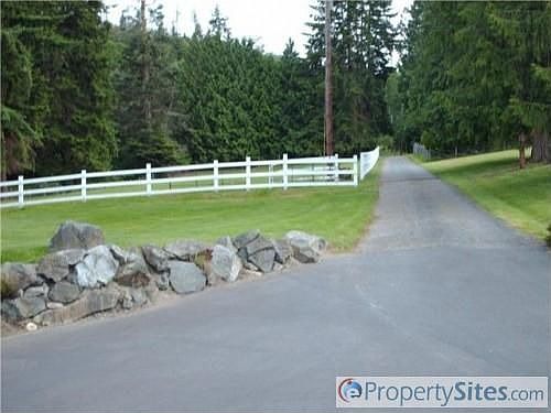 4th image of 1172 Bella Vista Ln