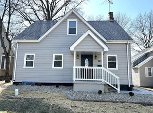 719 Hecker St, Belleville, IL 62221