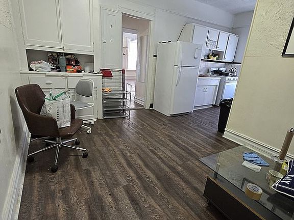 5th image of 962 46th St