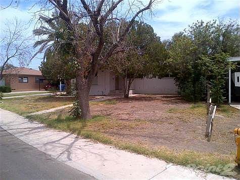 3rd image of 1255 Sandalwood Dr
