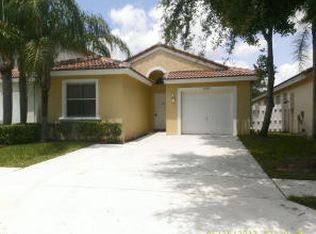 6735 Green Island Cir, Lake Worth, FL 33463