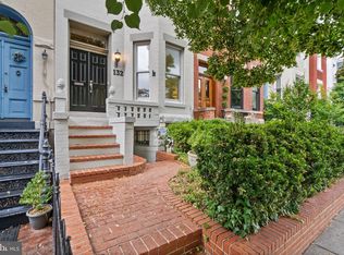 132 D St SE, Washington, DC 20003