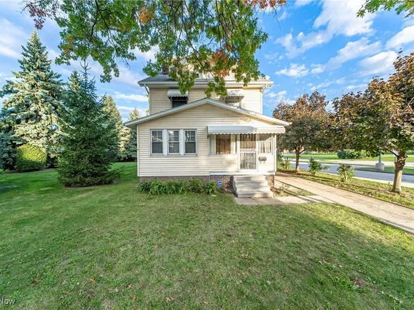 3827 W 143rd St, Cleveland, OH 44111