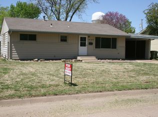 1420 Rush St, Salina, KS 67401