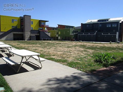 2nd image of 1104 Neon Forest Cir