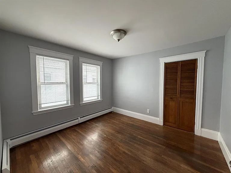 230 Cedar St — Photo 9