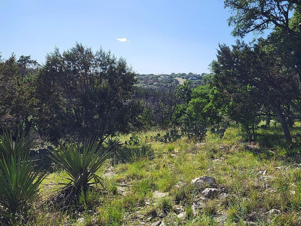 1st image of 209 Yucca Drive