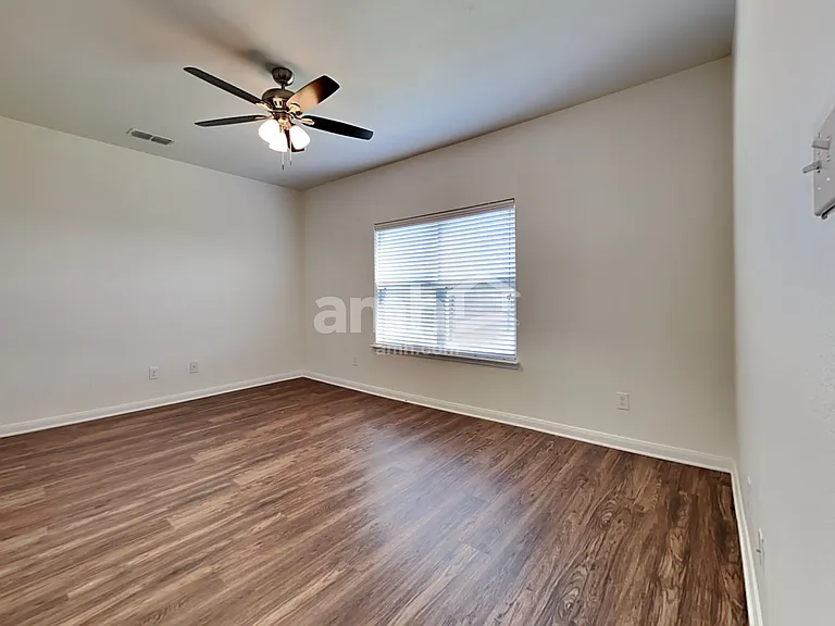 9210 Bald Cypress St — Photo 9