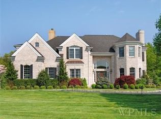 45 Stonewall Cir, West Harrison, NY 10604