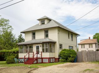 39 Mitton St, Portland, ME 04102