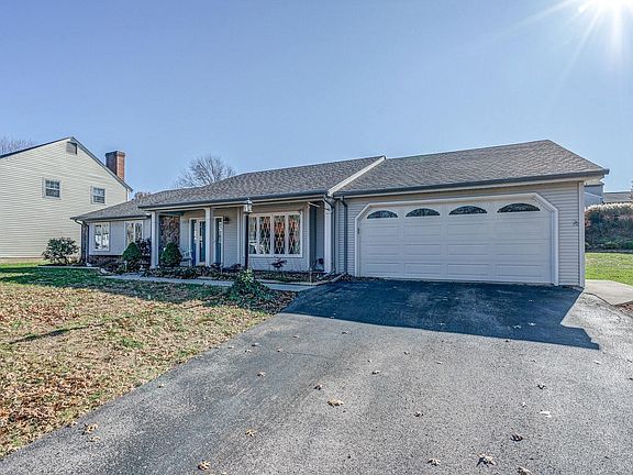 2nd image of 1765 Stone Mill Dr