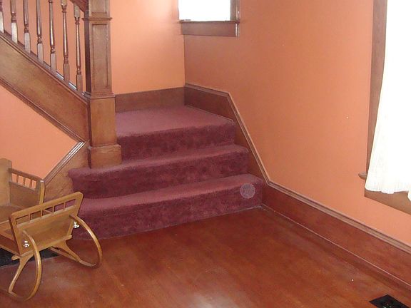 2nd image of 1018 Franklin Ave