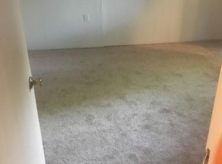 12 Connolly Dr, Saint Louis, MO