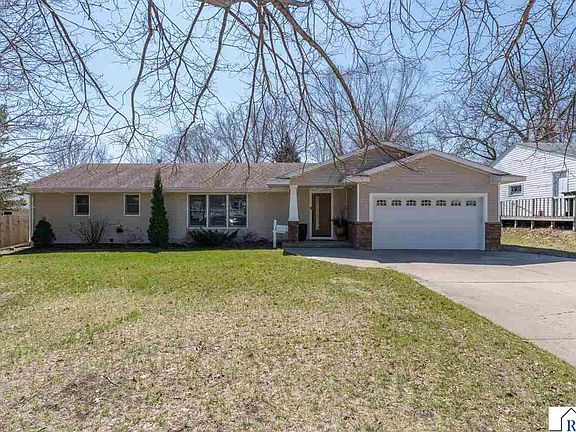 2nd image of 610 Austin Dr